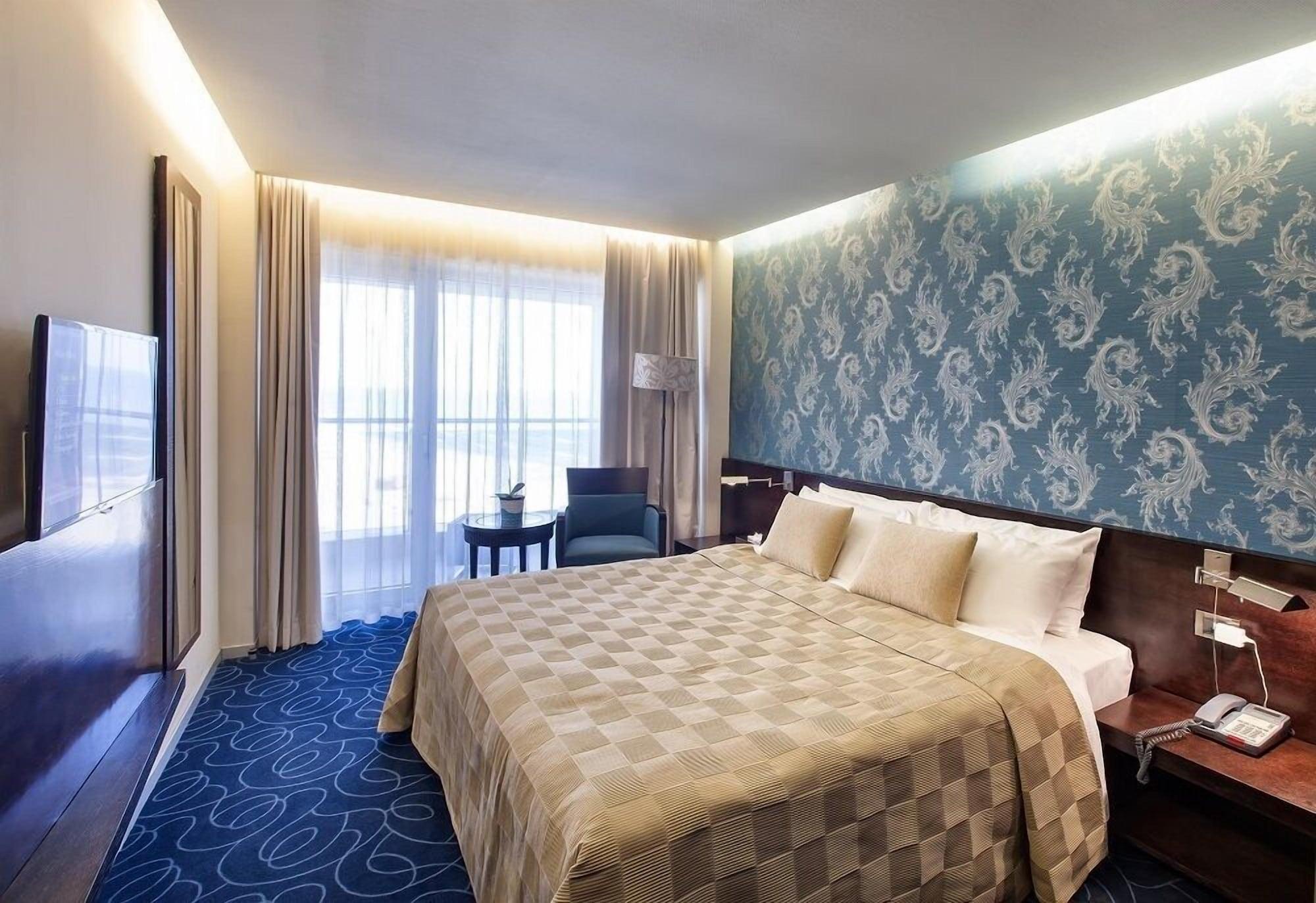 Vega Hotel Mamaia Exterior foto A room at the hotel