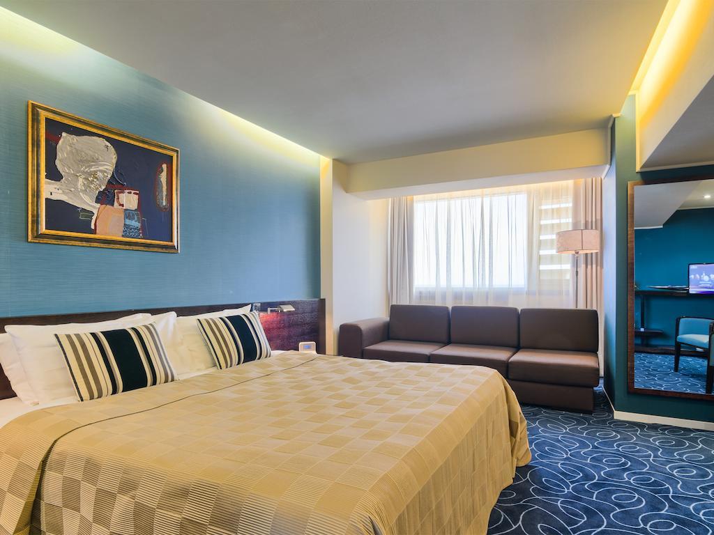 Vega Hotel Mamaia Cameră foto A room at the hotel